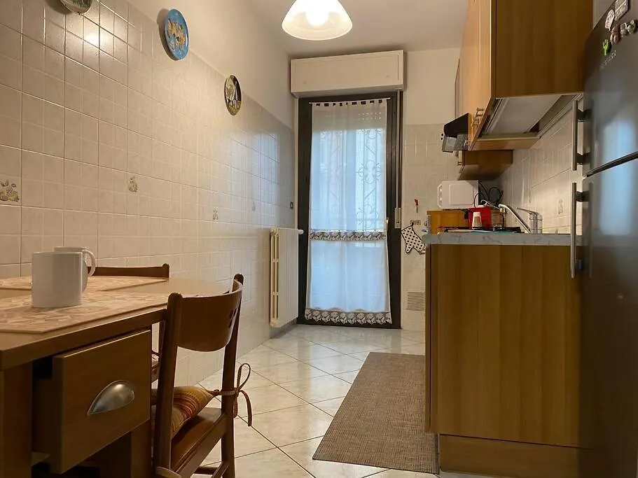Appartamento Adriano Milan Apartment